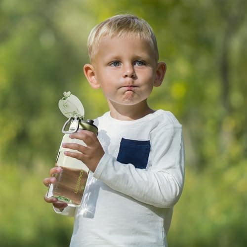 UZSPACE Kinder Trinkflasche 600ml - Sportlich, Auslaufsicher & Spülmaschinenfest zur Schule und Outdoor aktivarten für M